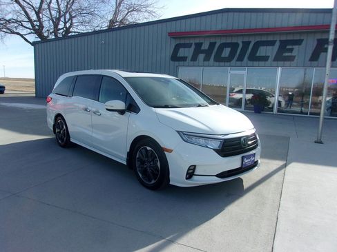 Used 2022 Honda Odyssey Elite image 1