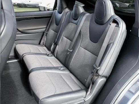 Used 2018 Tesla Model X 100D image 45