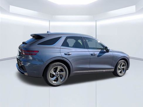 Used 2026 Genesis GV70 2.5T AWD/4WD image 4