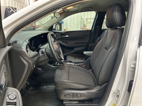 Certified 2024 Buick Encore GX Preferred w/ Comfort Package AWD/4WD image 10