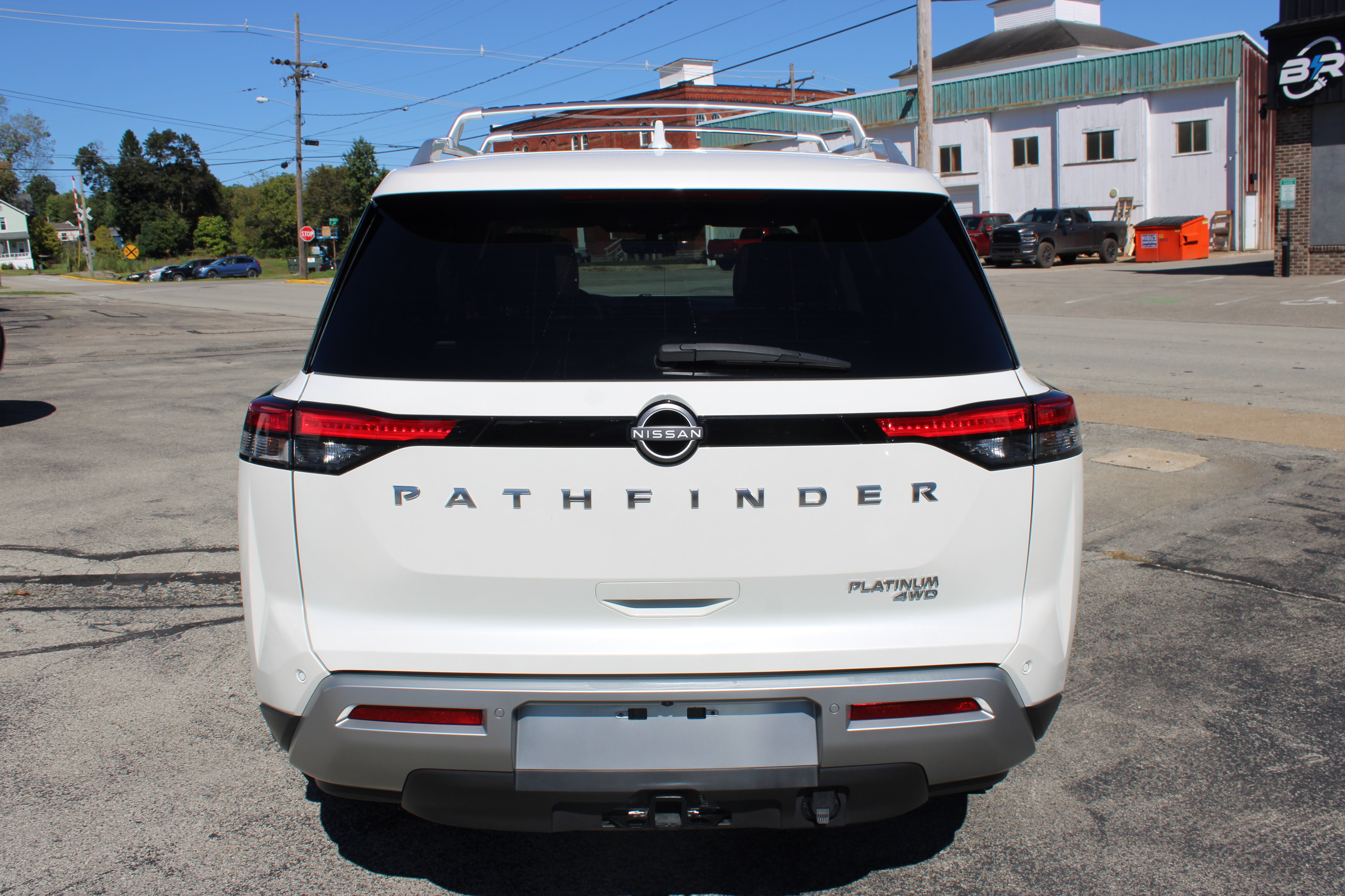 Certified 2024 Nissan Pathfinder Platinum AWD/4WD image 4