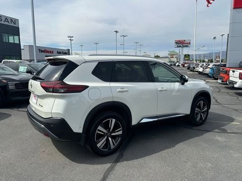 Used 2023 Nissan Rogue SL AWD/4WD image 12