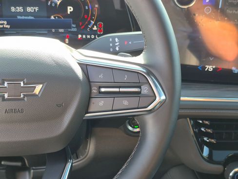 Used 2025 Chevrolet Tahoe Z71 w/ Z71 Off-Road Package AWD/4WD image 19