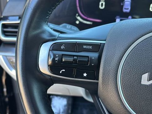 Used 2024 Kia Sportage EX image 22