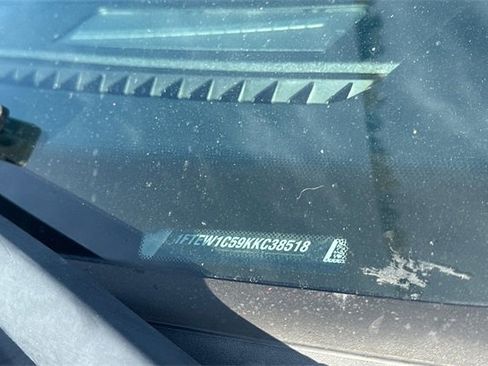 Used 2019 Ford F150 XLT image 8