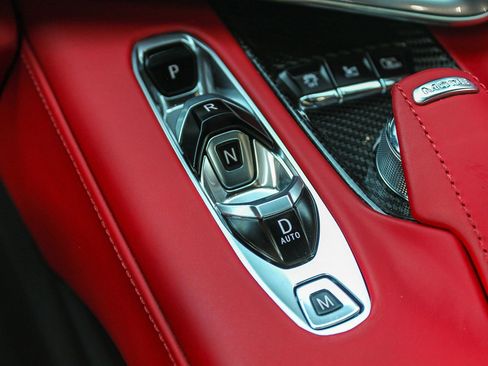 Used 2023 Chevrolet Corvette Stingray Premium Conv w/ Z51 Performance Package image 17