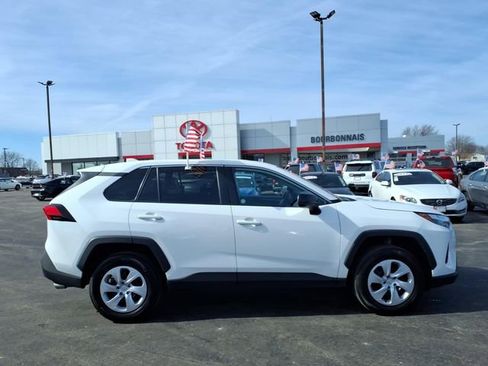 Used 2024 Toyota RAV4 LE image 2