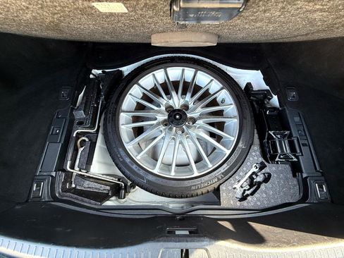 Used 2011 Lexus LS 460 Luxury image 43