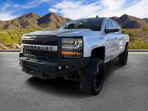 Used 2017 Chevrolet Silverado 1500 LT w/ All Star Edition AWD/4WD image 13