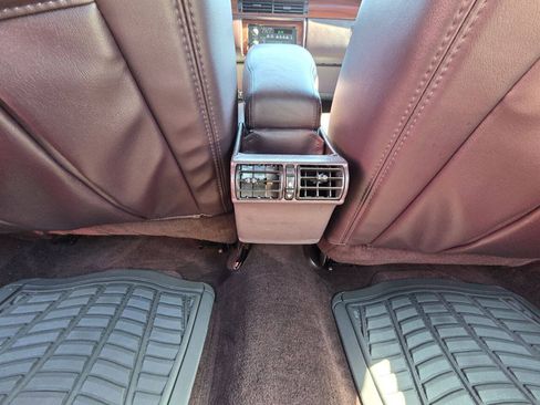 Used 1995 Cadillac De Ville Sedan FWD image 31