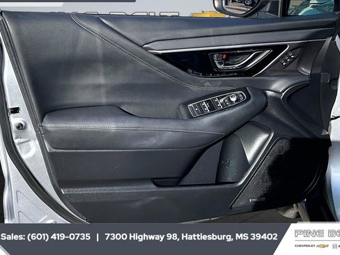 Used 2023 Subaru Outback Touring AWD/4WD image 17