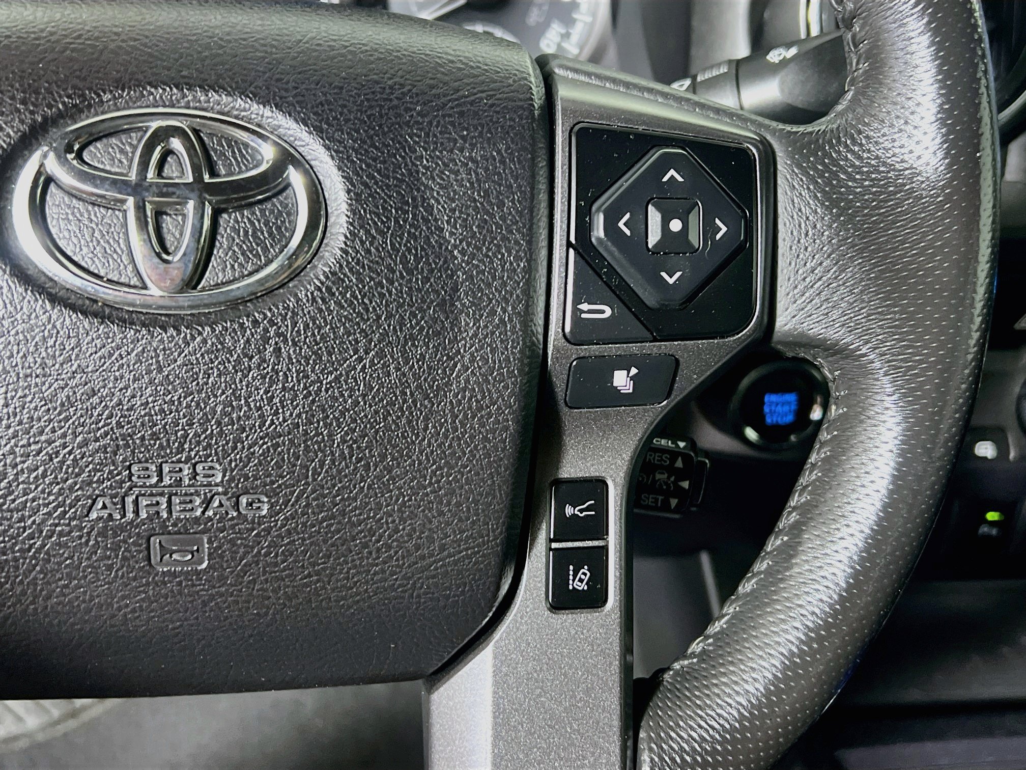 Used 2021 Toyota Tacoma TRD Sport w/ Technology Package RWD image 19