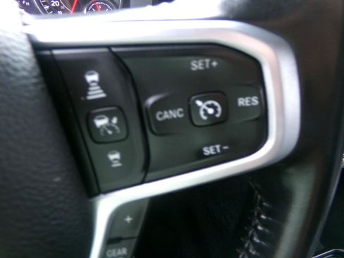 Used 2023 RAM 2500 Big Horn w/ Safety Group AWD/4WD image 19