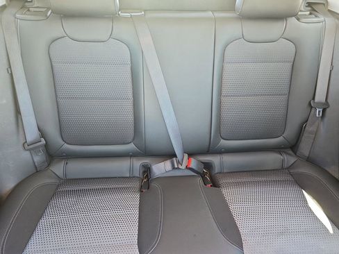 Used 2025 Chevrolet Trax LT w/ LT Convenience Package image 12