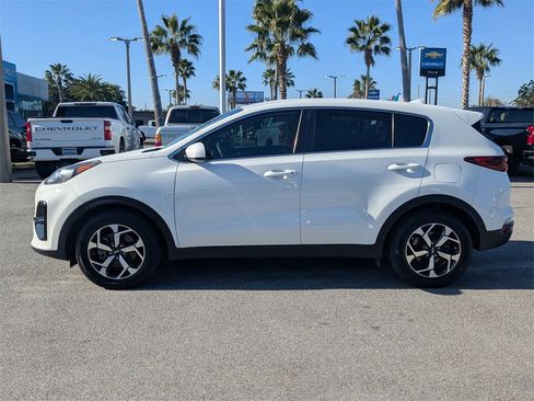 Used 2020 Kia Sportage LX image 5