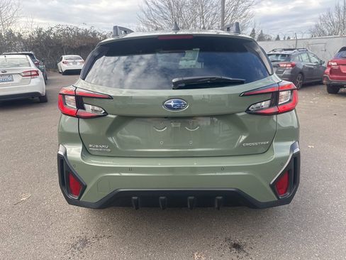 Used 2024 Subaru Crosstrek 2.5i Limited w/ Crosstrek Mirror Package image 7
