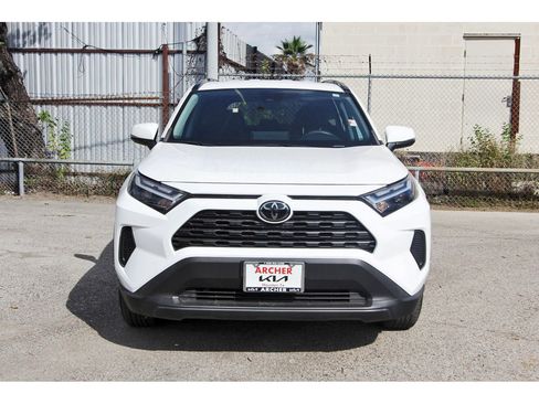 Used 2023 Toyota RAV4 XLE image 2