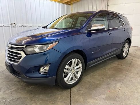 Used 2019 Chevrolet Equinox Premier AWD/4WD image 3