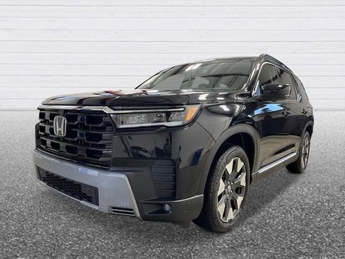 New 2026 Honda Pilot Touring image 6