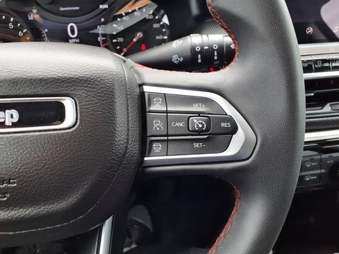 Certified 2022 Jeep Compass Trailhawk w/ Sun and Sound Group AWD/4WD image 14