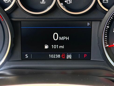 Used 2021 Chevrolet Silverado 1500 LT Trail Boss AWD/4WD image 20