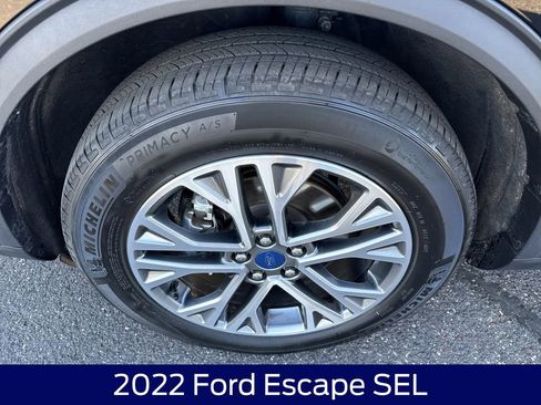 Used 2022 Ford Escape SEL image 11