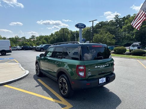 Used 2025 Ford Bronco Sport Outer Banks w/ Outer Banks Tech Package+ AWD/4WD image 3