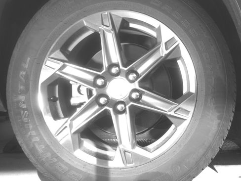 Used 2025 Chevrolet Blazer LT FWD image 15