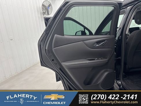 Used 2024 Chevrolet Blazer LT w/ Convenience Package image 11