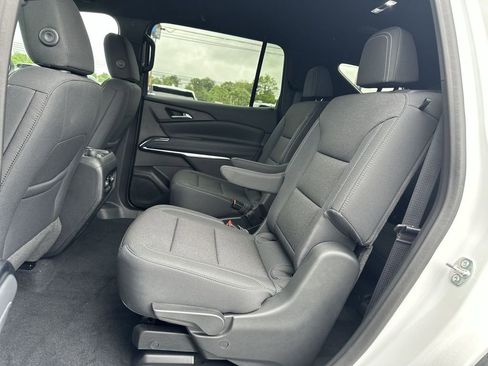 New 2026 Chevrolet Traverse LT FWD image 27