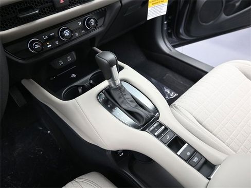New 2026 Honda HR-V LX image 15