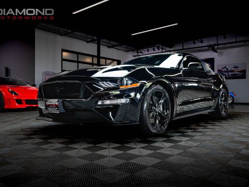 Used 2021 Ford Mustang GT Premium w/ Equipment Group 401A image 7