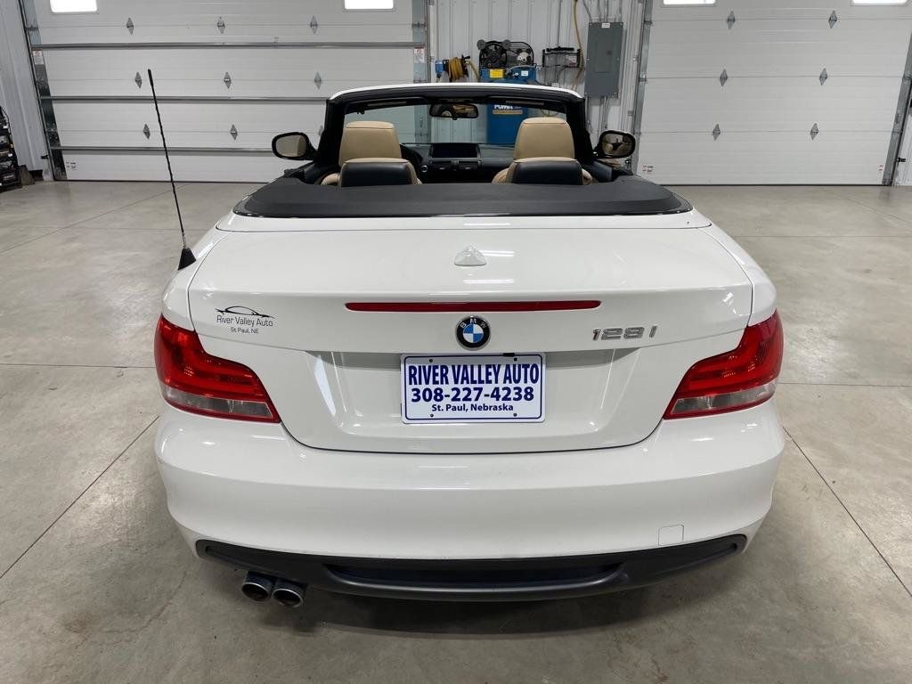 Used 2012 BMW 128i Convertible RWD image 14