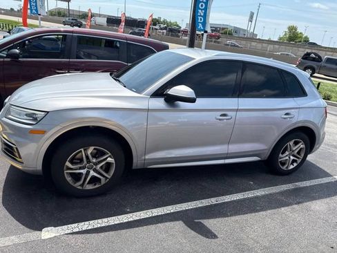 Used 2018 Audi Q5 2.0T Premium AWD/4WD image 3