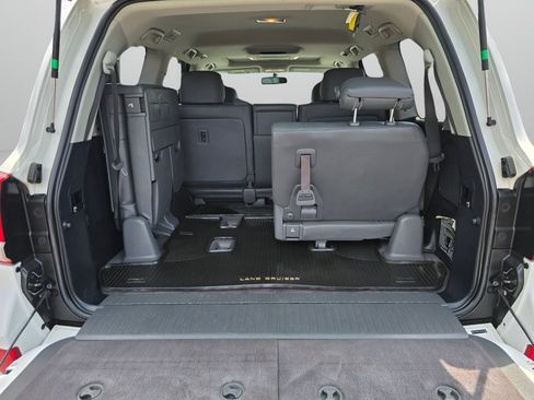 Used 2009 Toyota Land Cruiser AWD/4WD image 23