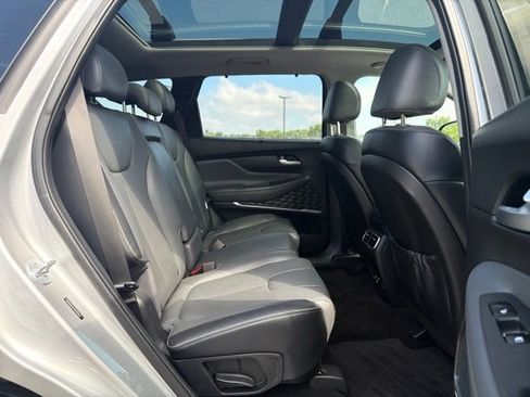 Used 2022 Hyundai Santa Fe Limited AWD/4WD image 12