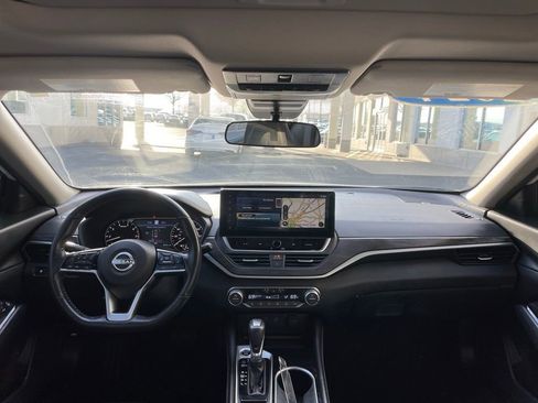 Used 2024 Nissan Altima 2.5 SL image 10