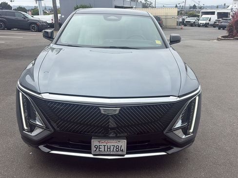 Used 2023 Cadillac Lyriq 2WD image 8