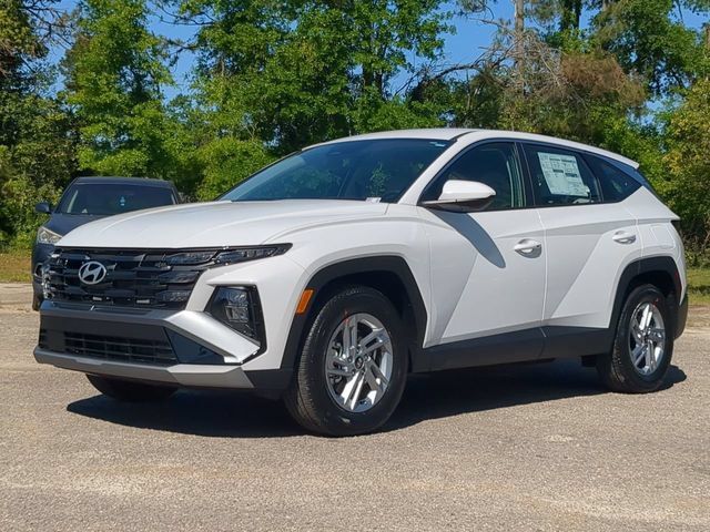 New 2025 Hyundai Tucson SE FWD image 2