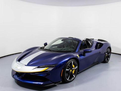 Certified 2022 Ferrari SF90 Spider image 10