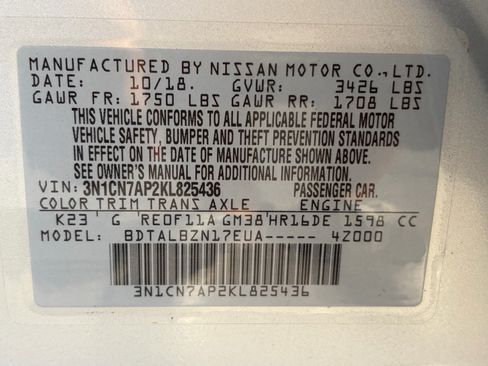 Used 2019 Nissan Versa SV FWD image 33