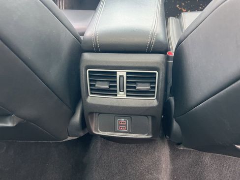 Certified 2018 Nissan Maxima Platinum image 21