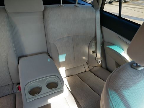 Used 2013 Subaru Outback 2.5i Premium w/ All-Weather Pkg image 14