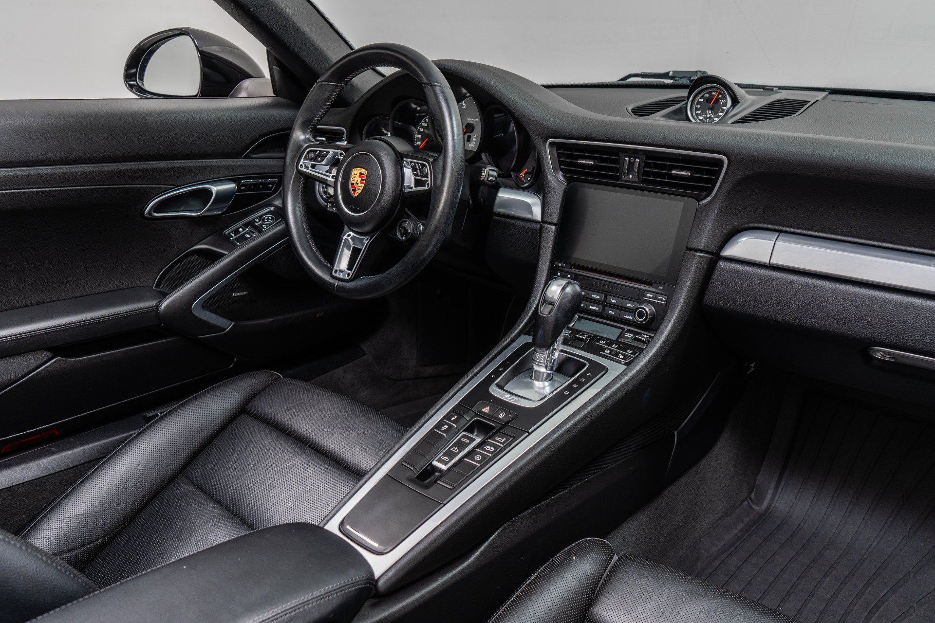 Used 2018 Porsche 911 Carrera 4S AWD/4WD image 38