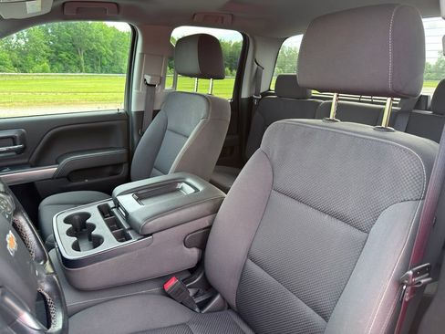 Used 2019 Chevrolet Silverado 1500 LT w/ All Star Edition AWD/4WD image 22