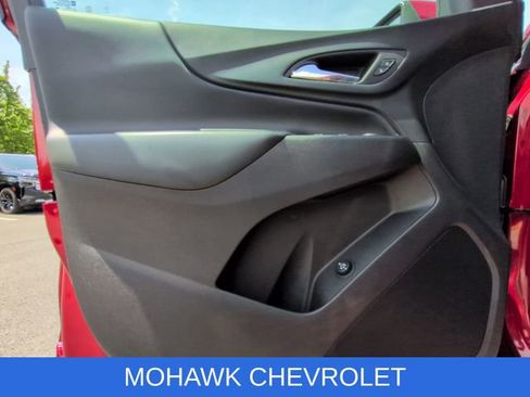 Certified 2024 Chevrolet Equinox LT AWD/4WD image 23
