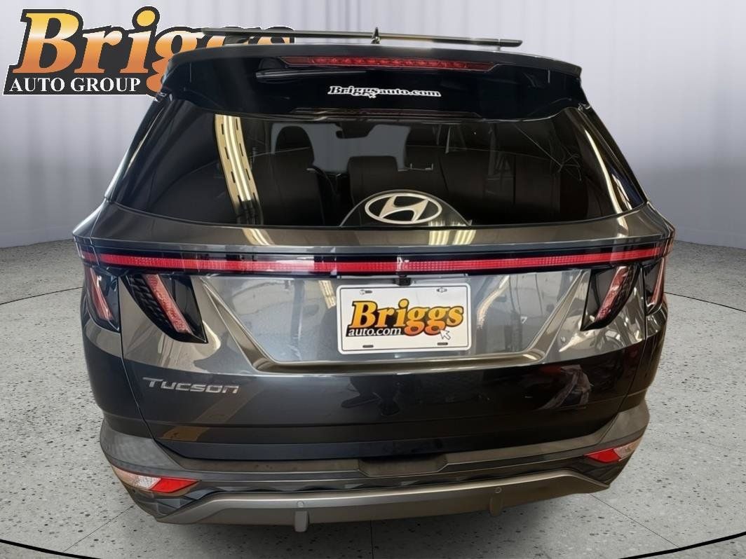 Used 2023 Hyundai Tucson Limited FWD image 4