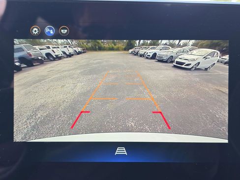 New 2026 Chevrolet Equinox LT w/ Convenience Package II AWD/4WD image 21