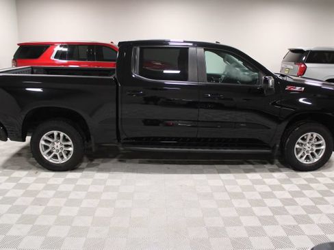 Used 2024 Chevrolet Silverado 1500 RST AWD/4WD image 11