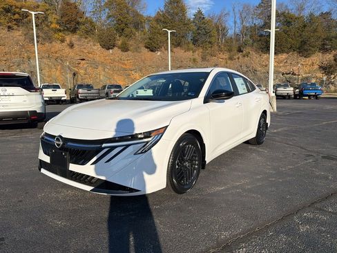 New 2026 Nissan Sentra SV w/ SV Convenience Package FWD image 1